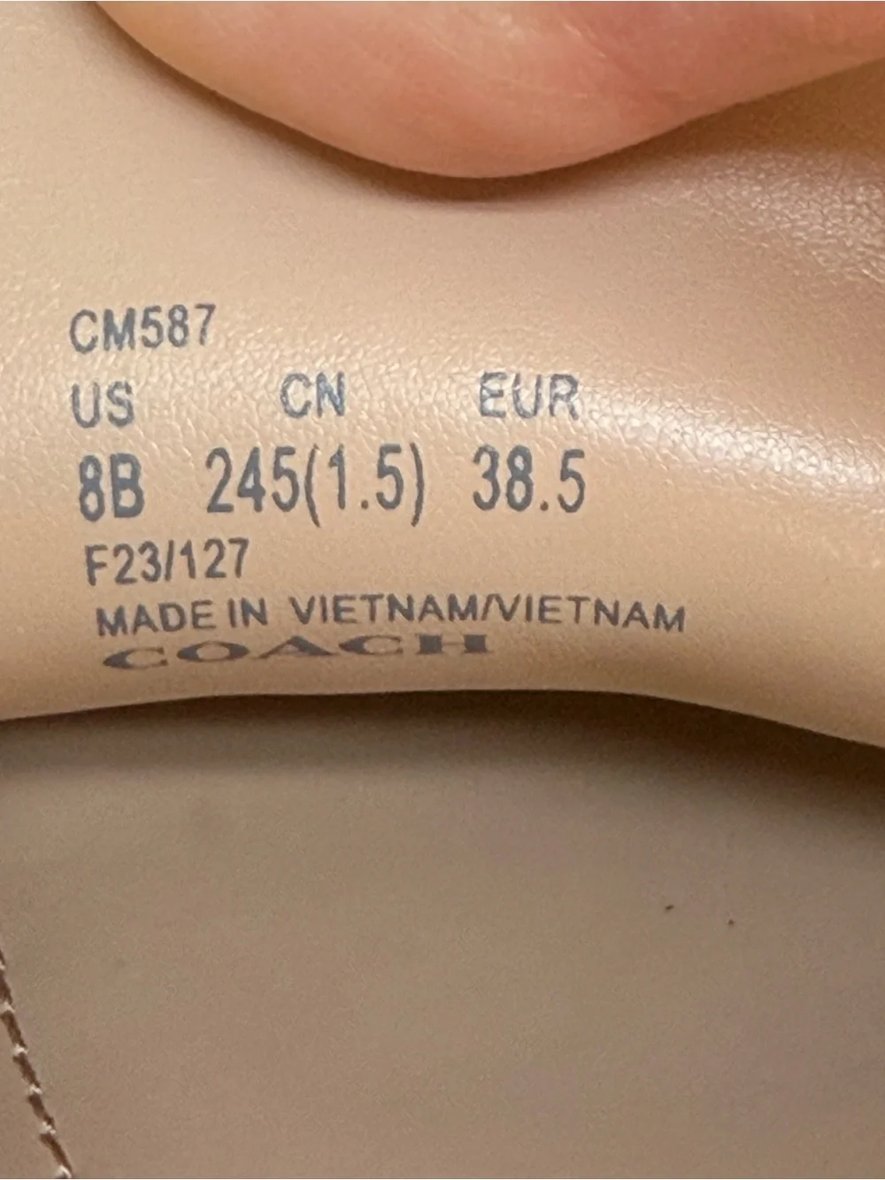 NWOB Coach Women's Ruthie Leather Platform Comfort Loafer Chalk White Sz 8 CM587